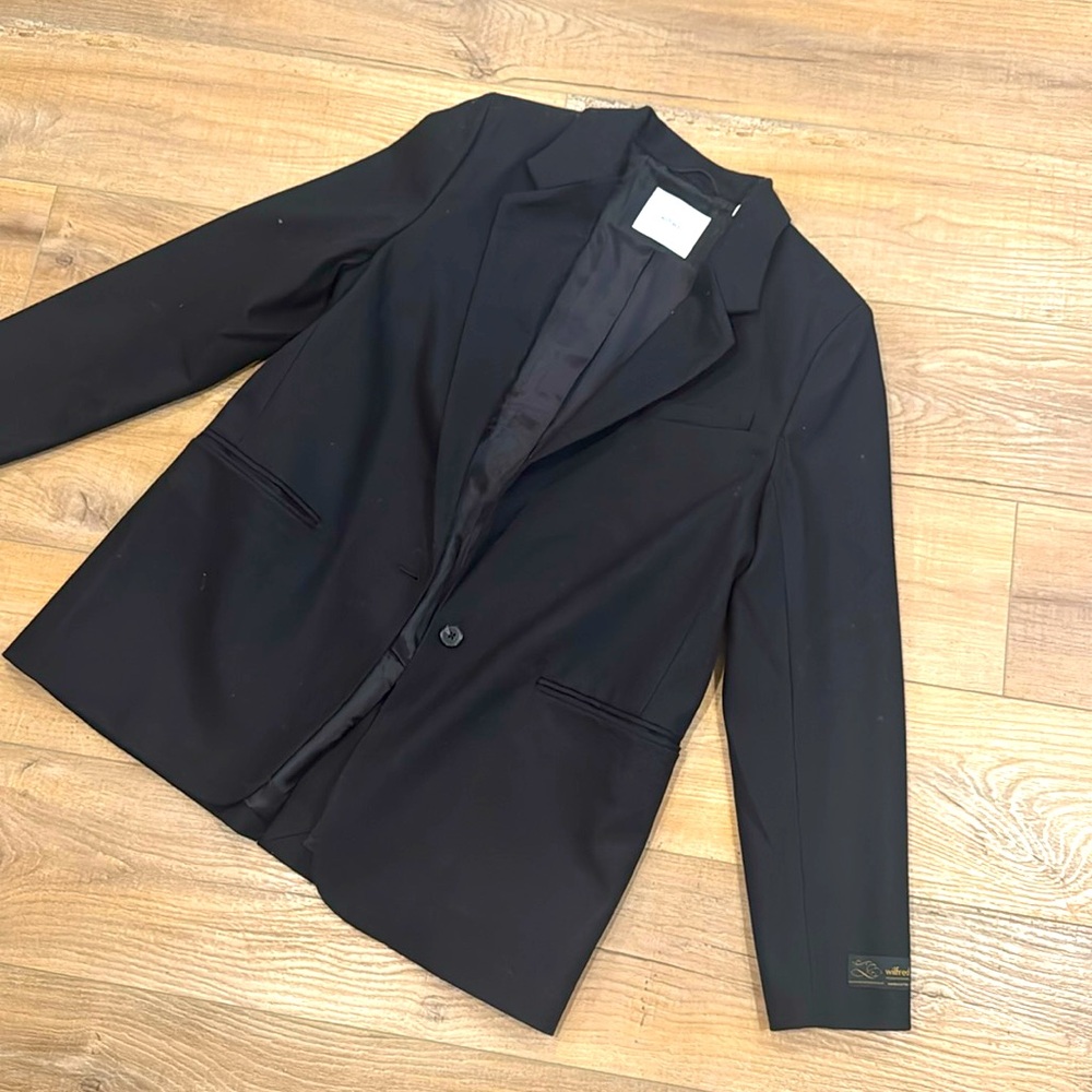 Aritzia Wilfred Generation Blazer